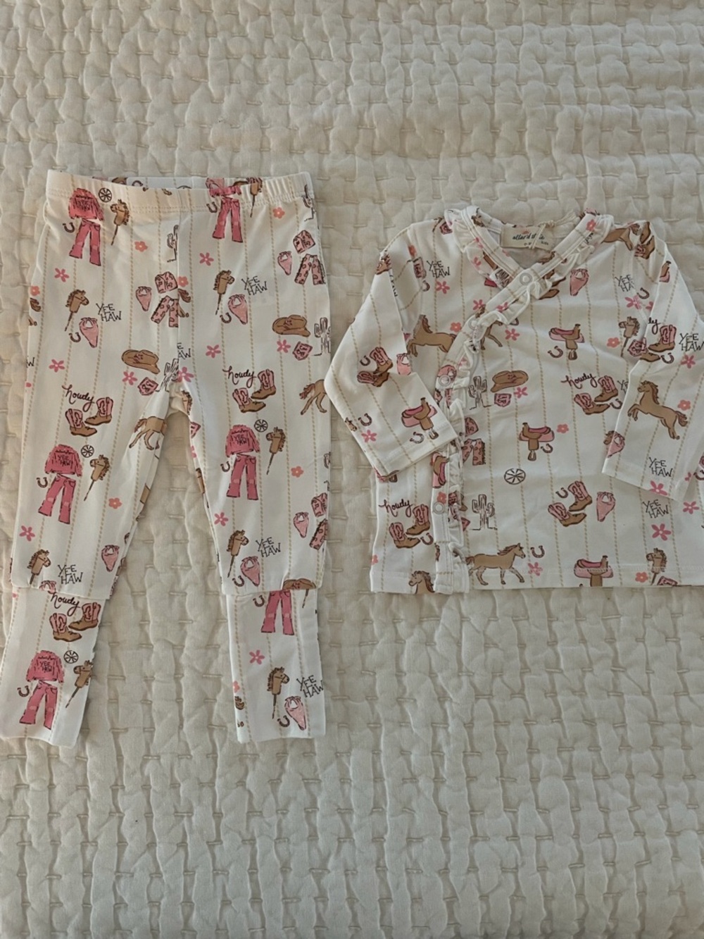 NWT Angel Dear/Altar’d State Kids Bamboo Ruffle Western Take Me Home Set 0-3M